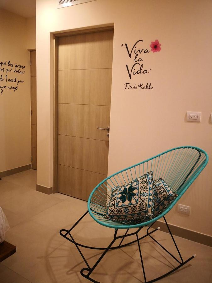 Beachside Corasol El Amanecer De Frida Para 2 Personas Плая дел Кармен Екстериор снимка