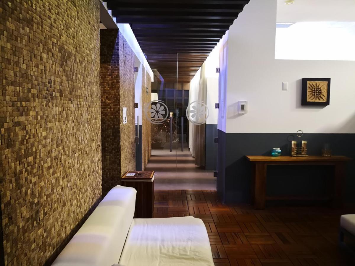 Beachside Corasol El Amanecer De Frida Para 2 Personas Плая дел Кармен Екстериор снимка